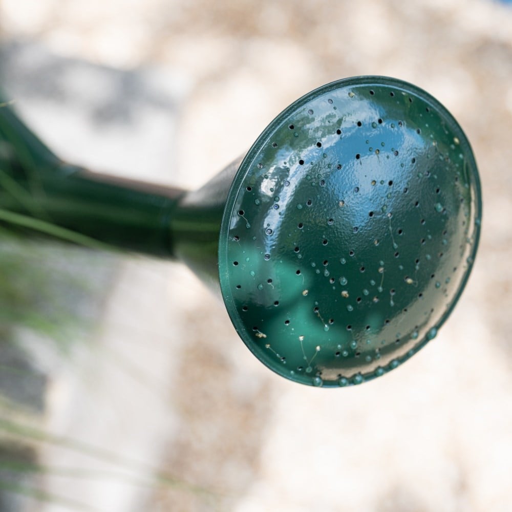 Waterfall watering can - British racing green