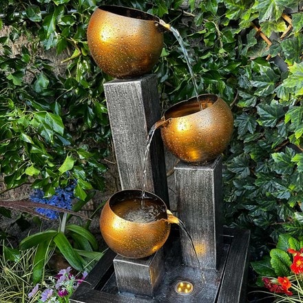 Three copper bowls water feature