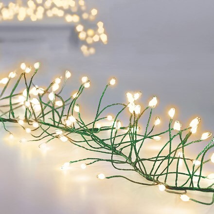 Ultrabright LED garland - green wire