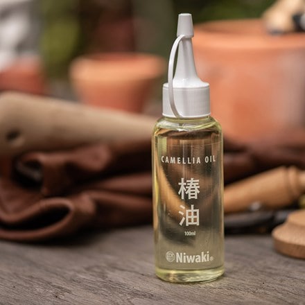 Niwaki camellia tool oil