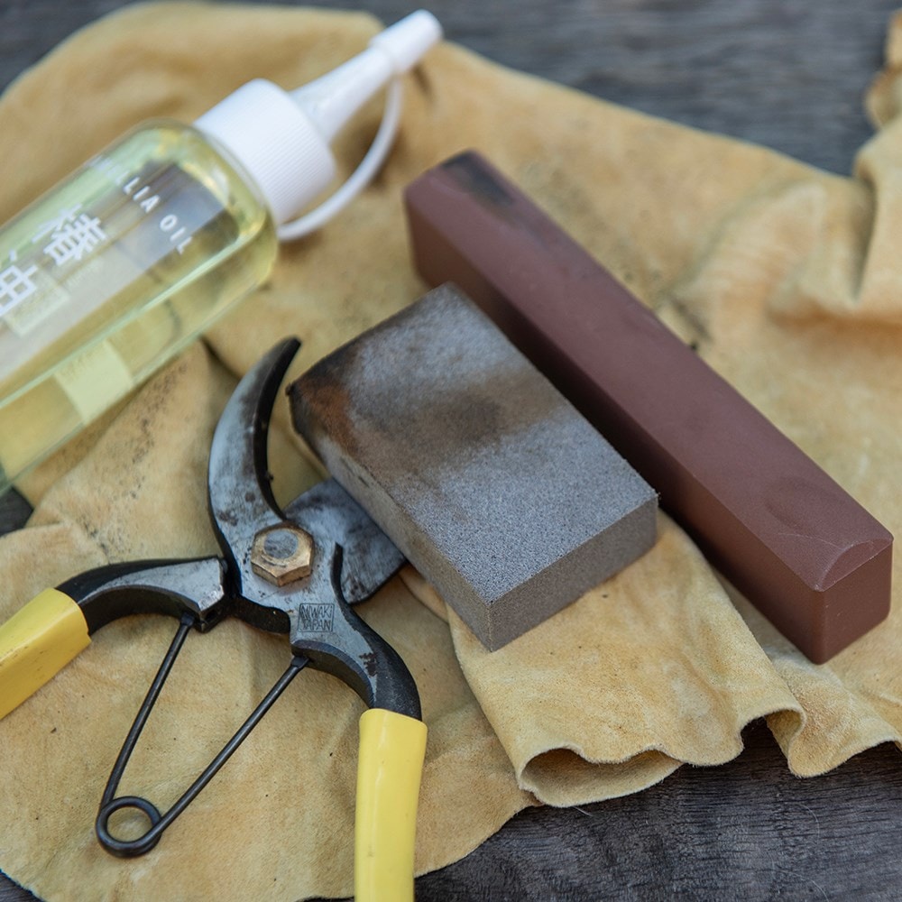 Niwaki crean mate rust eraser & tool cleaner
