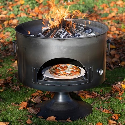 Pizza oven with fire pit and cooking grill