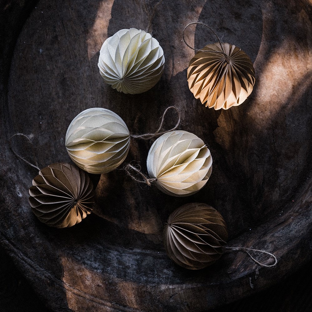 Honeycomb paper decorations cream & kraft - set of 6