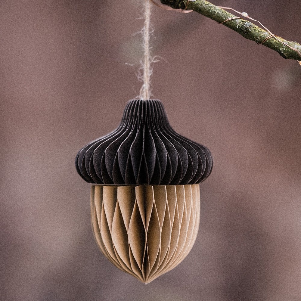 Large honeycomb paper acorns - set of 3