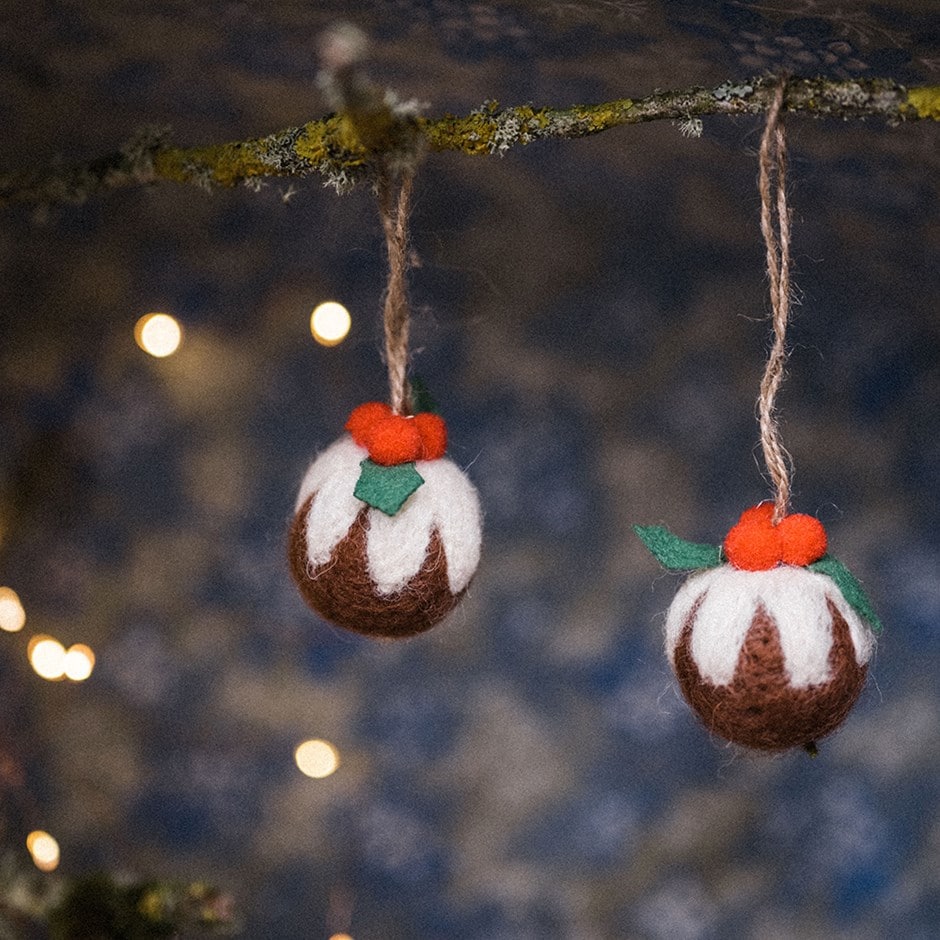 Felt Christmas puddings - set of 2