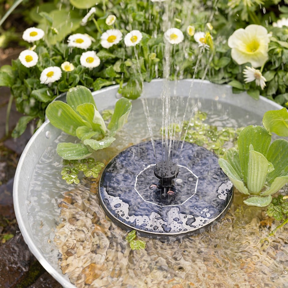 Solar water fountain spray