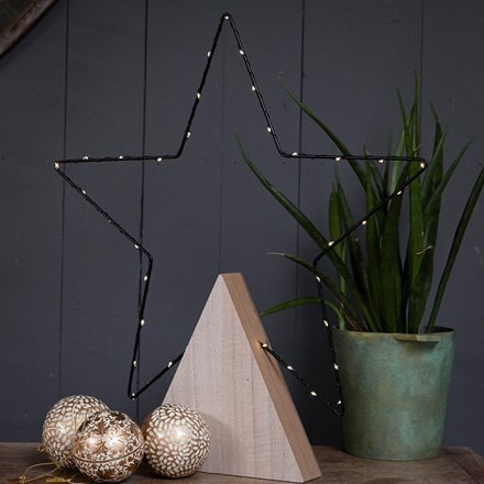 Standing light up star silhouette