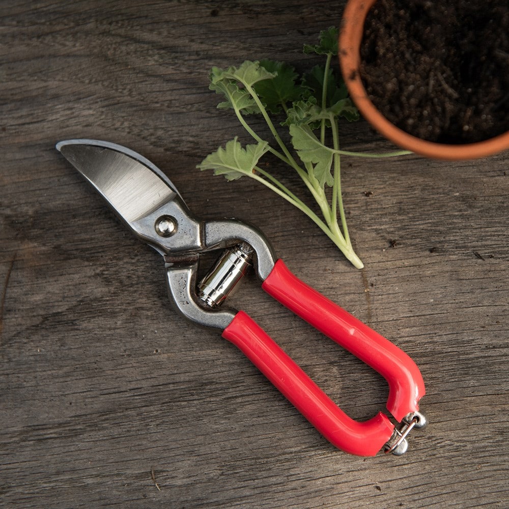 Compact pruner - red