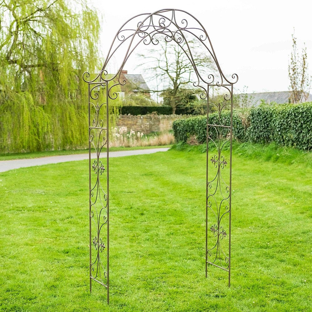 Fleur de lys arch - rust