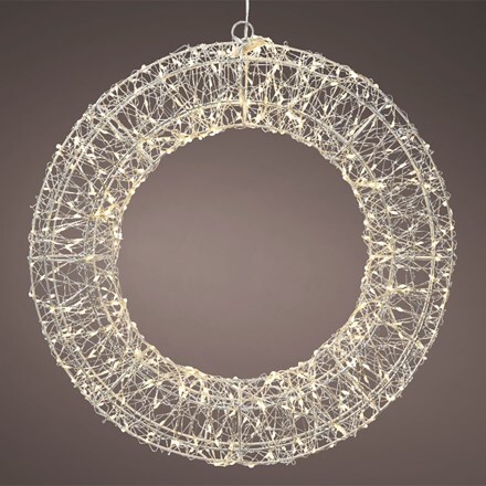 Indoor/outdoor light up metal wreath