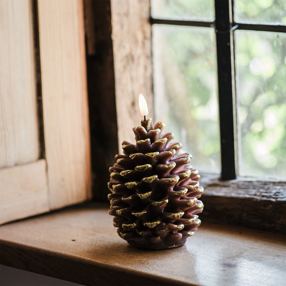 Pinecone LED candle
