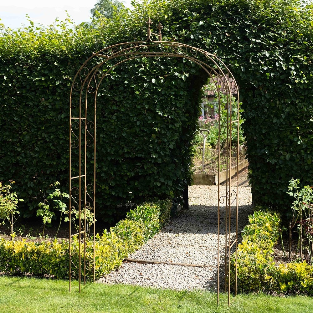 Gothic rustic garden arch - rust 