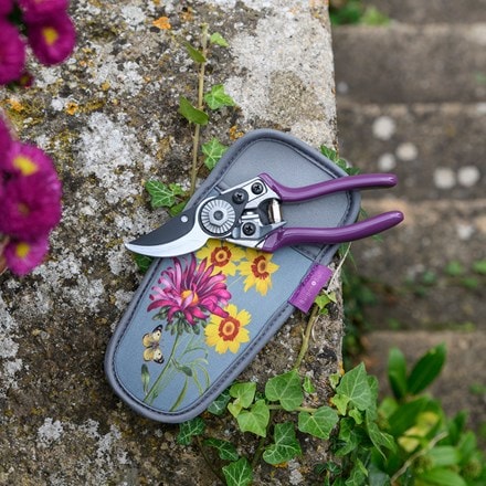 RHS Burgon and Ball pruner and holster gift set floral print - asteraceae