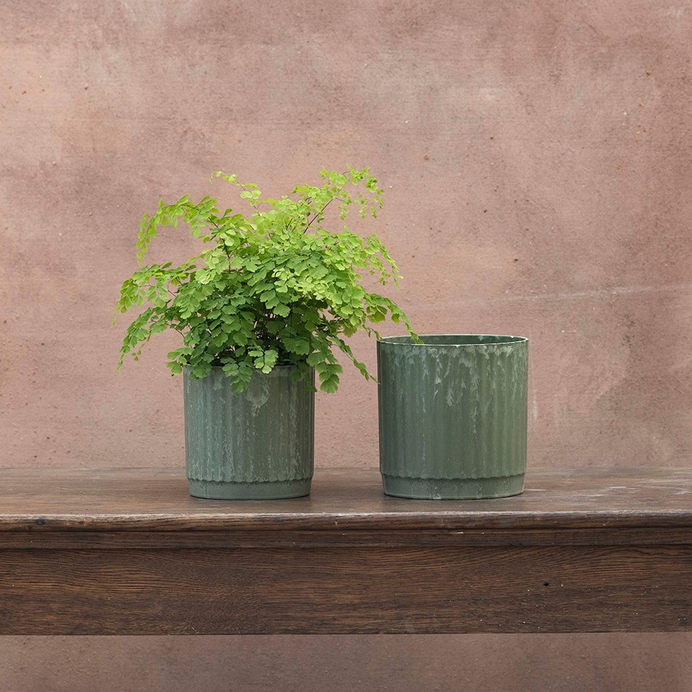 Rustic lightweight plant pot set of 2 - green