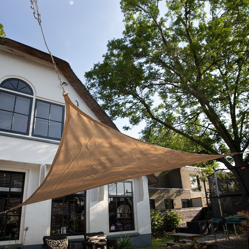 Parasol & shade sails