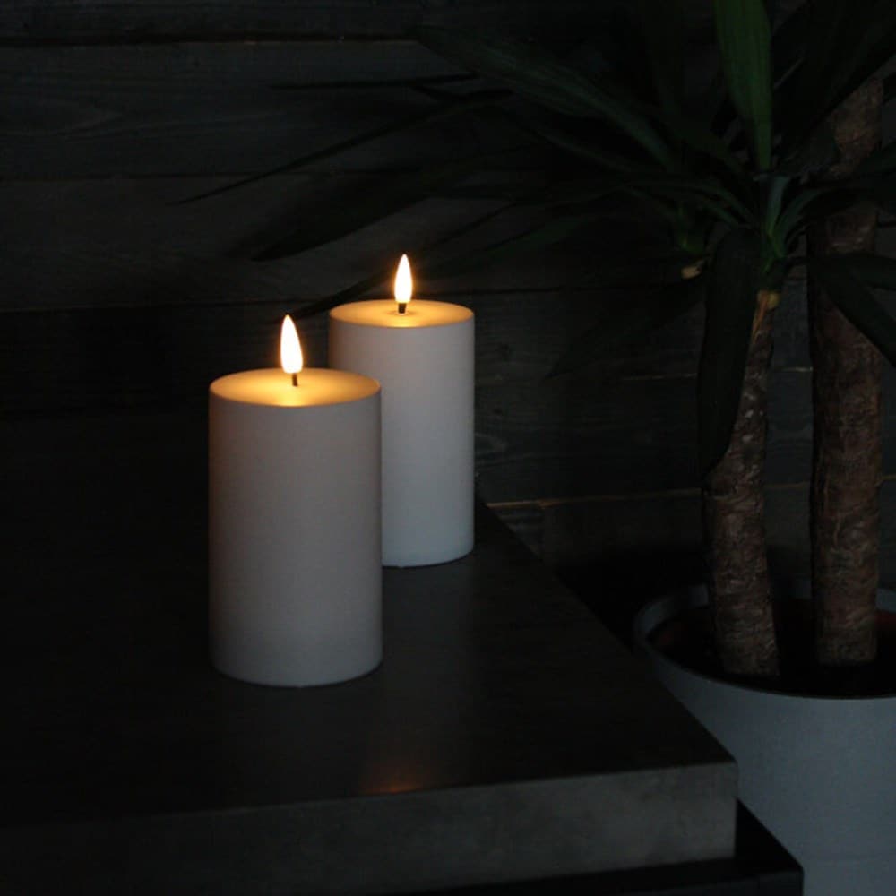 Outdoor pillar candle - set of 2