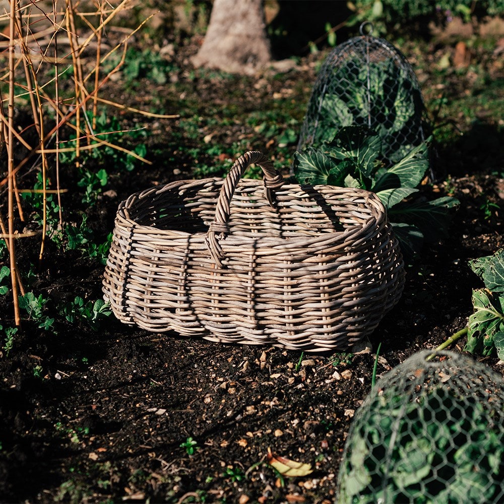 Foraging trug basket