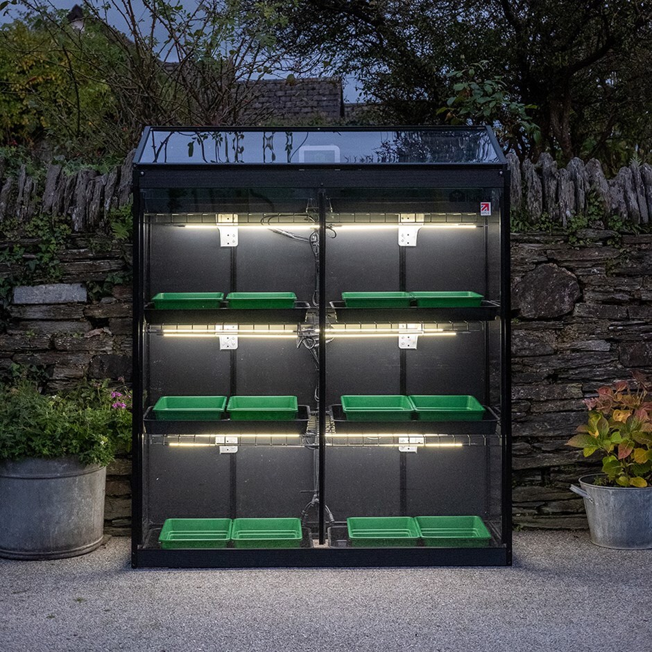 Harvst smart greenhouse