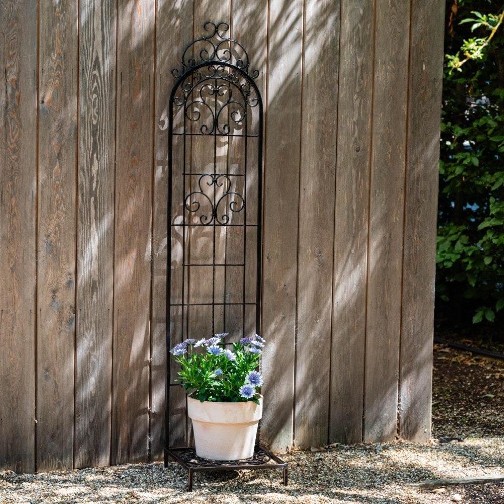 Rustica Italia pot stand with trellis - antique bronze