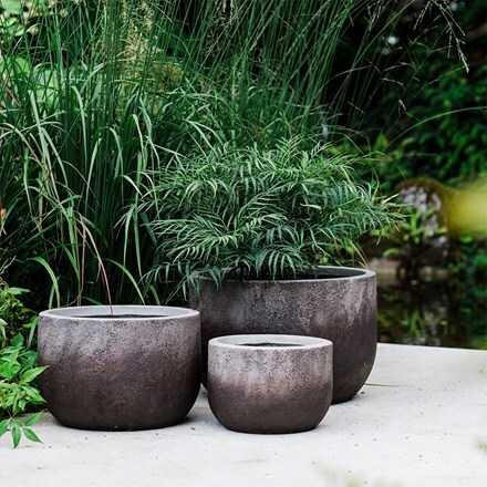 Textured bowl planter