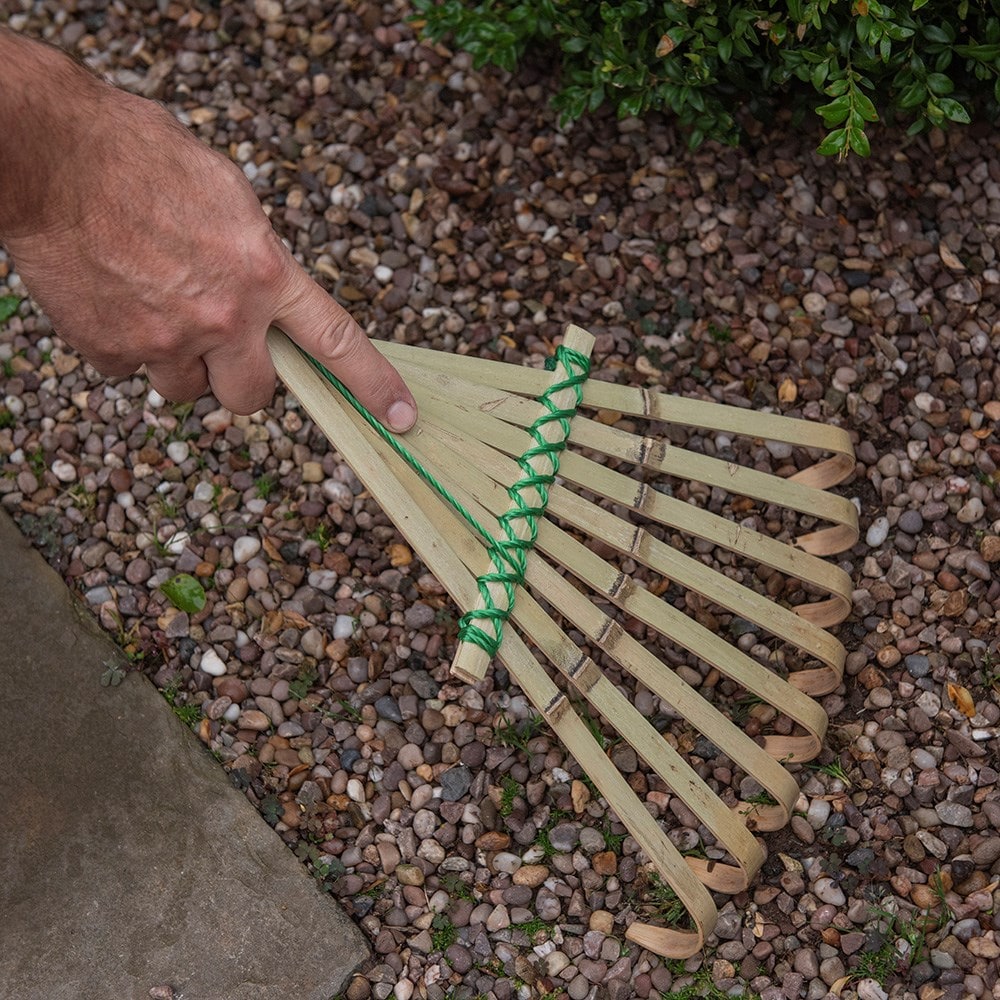 Niwaki bamboo hand rake