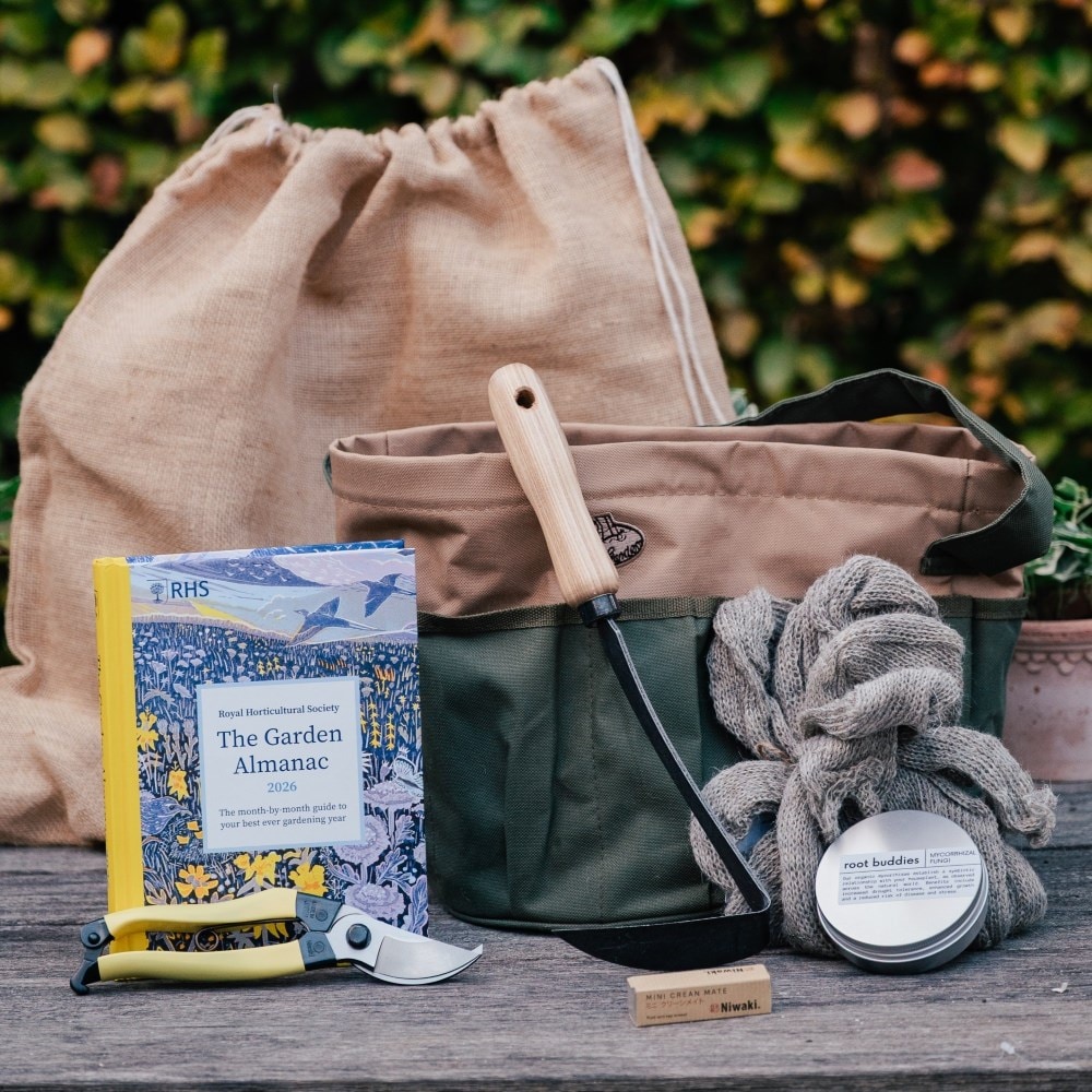 The pro gardener's hamper