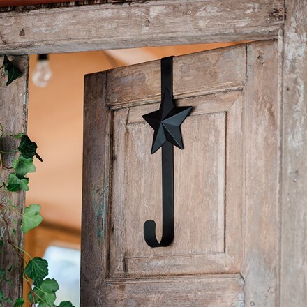 Star wreath hanger - black