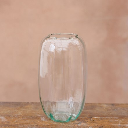 Clear glass vase