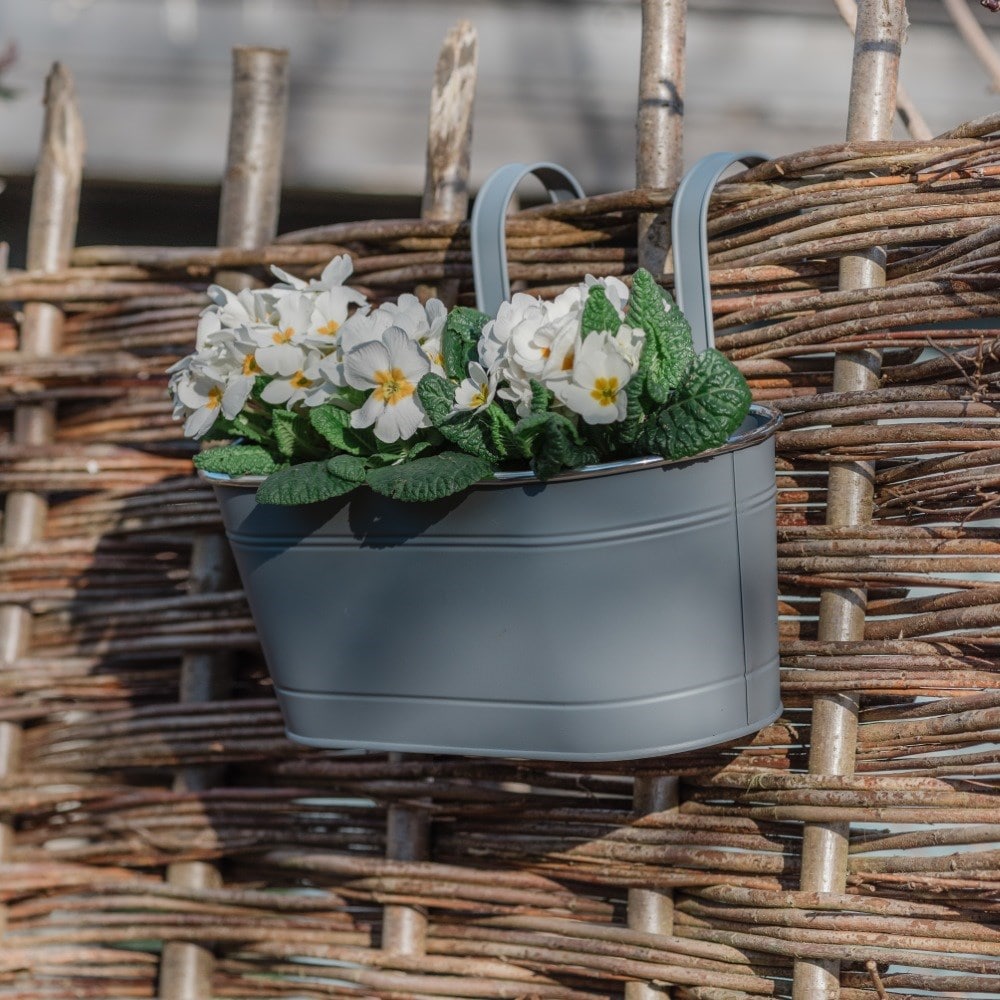 Hanging metal planter - charcoal