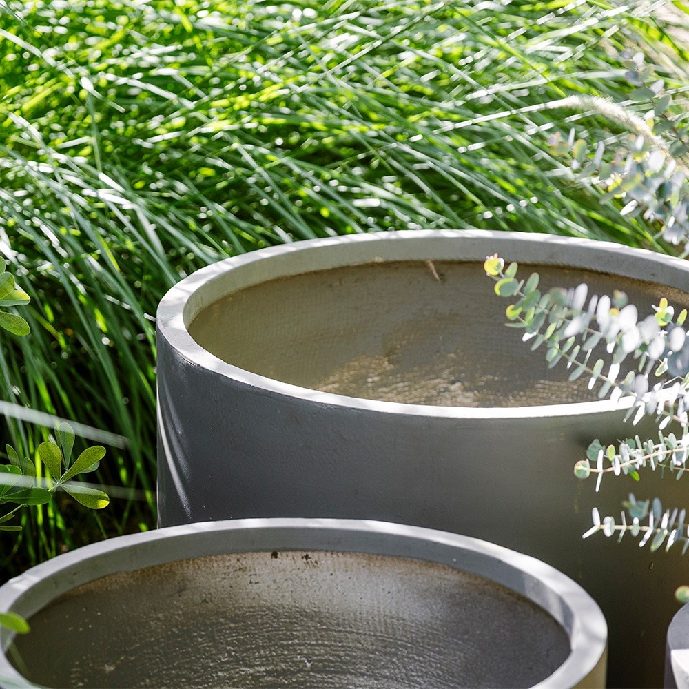 Set of three cylinder footed planters - khaki 