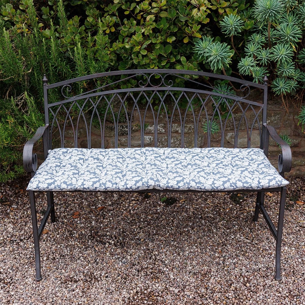 Blue oakleaf print bench cushion