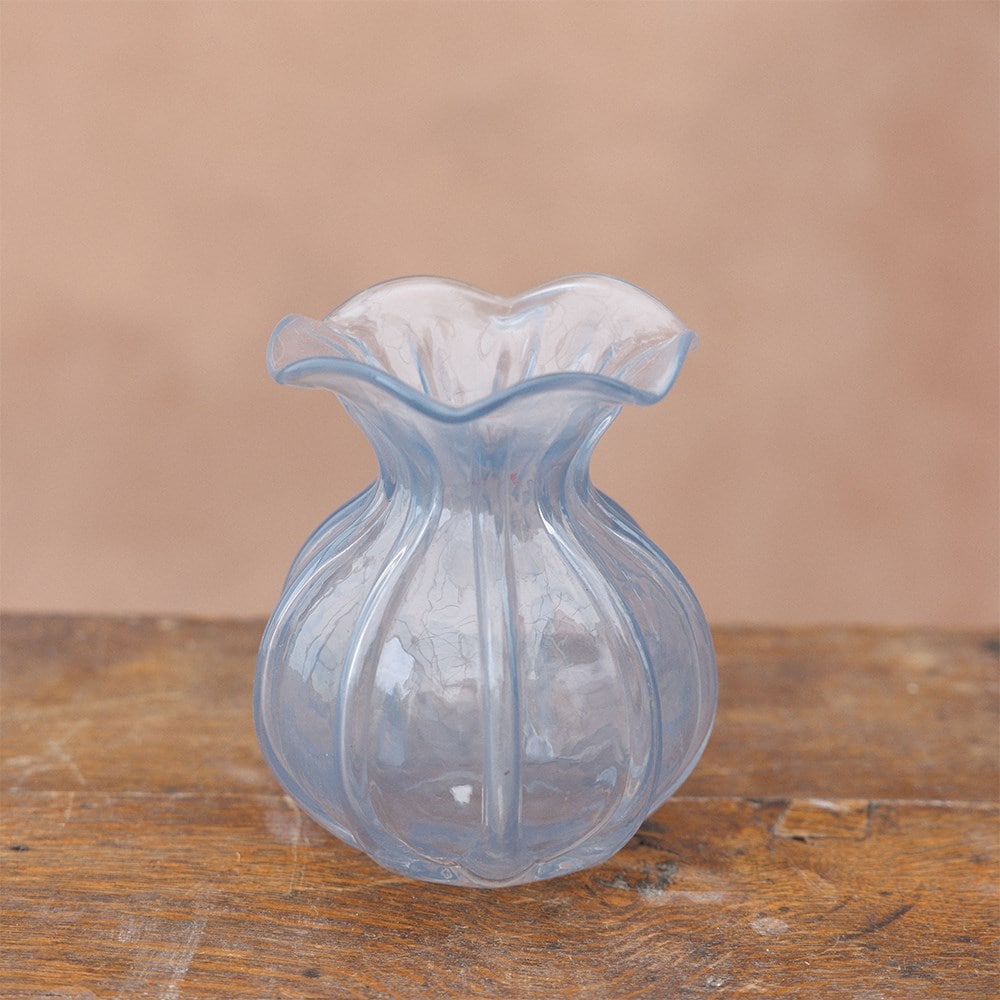 Bud glass vase - light blue