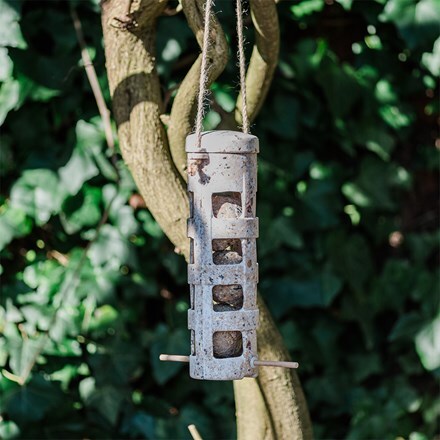 Sustainable fat ball bird feeder - straw