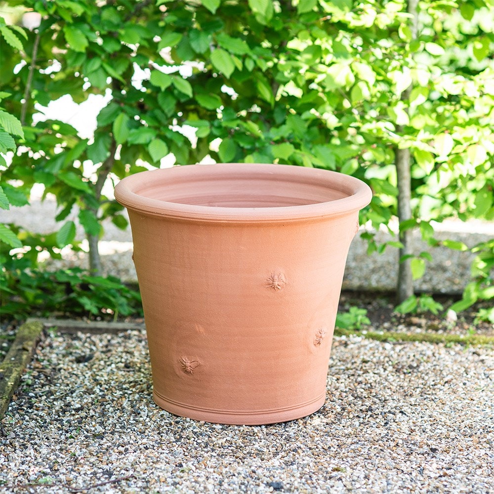 Terracotta bee pot