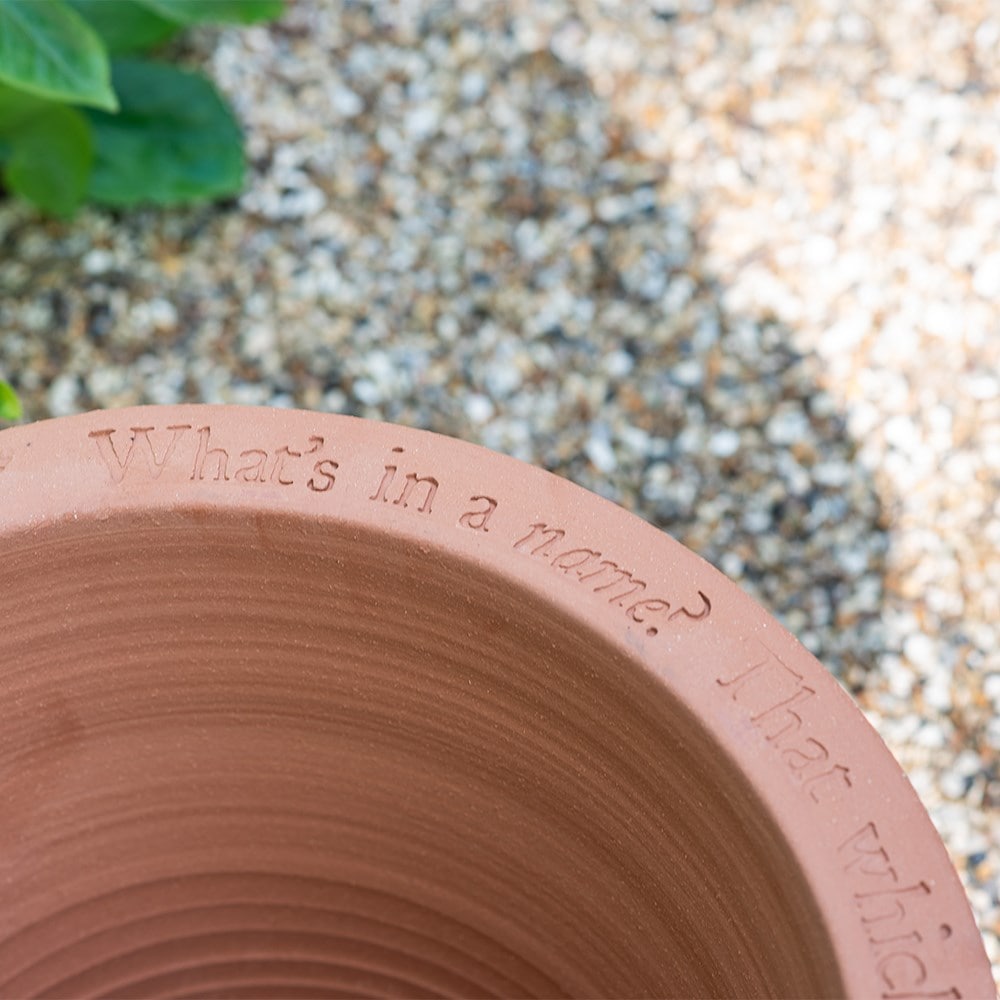 Terracotta romeo & juliet pot