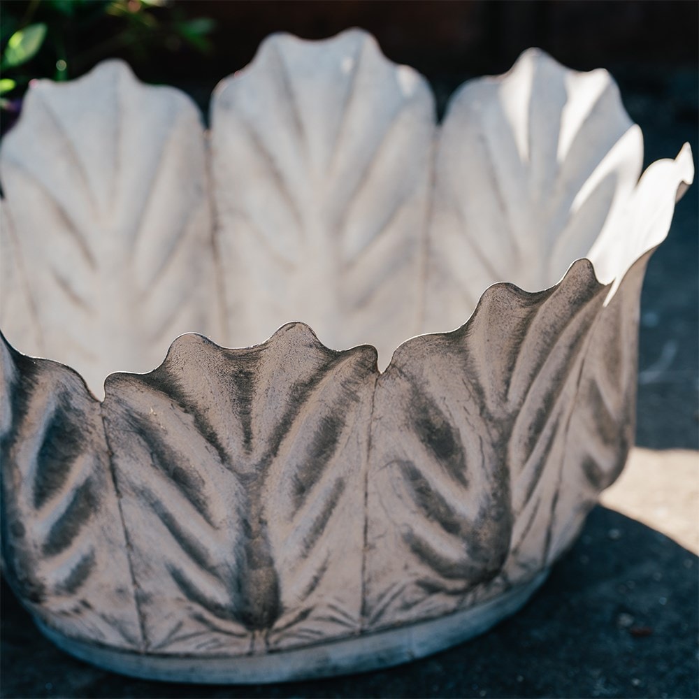 Metal leaf bowl planters - set of three