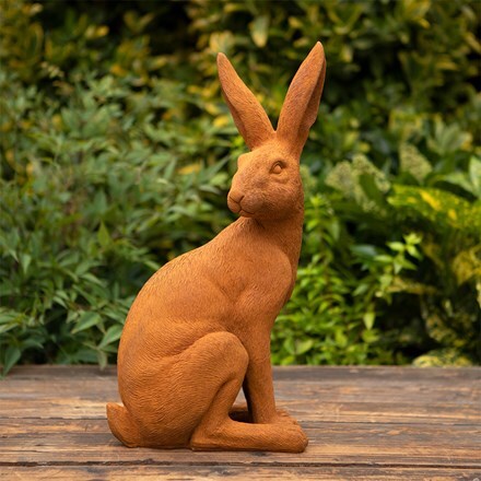 Large rusted hare ornament