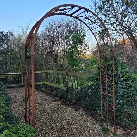 Elegant jasmine garden arch - rust