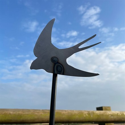 Flying swallow stake - rust
