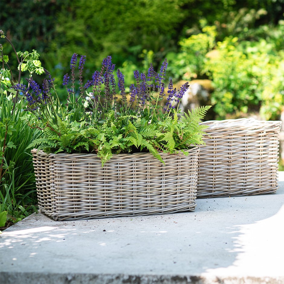 Weatherproof basket trough