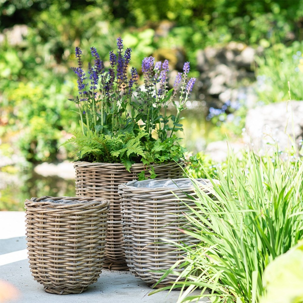 Set of three weatherproof basket planters