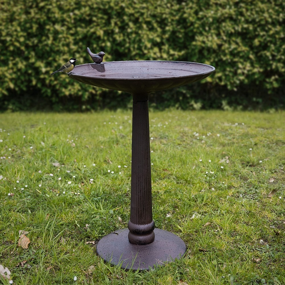 Cast iron extra large standing bird bath - rust