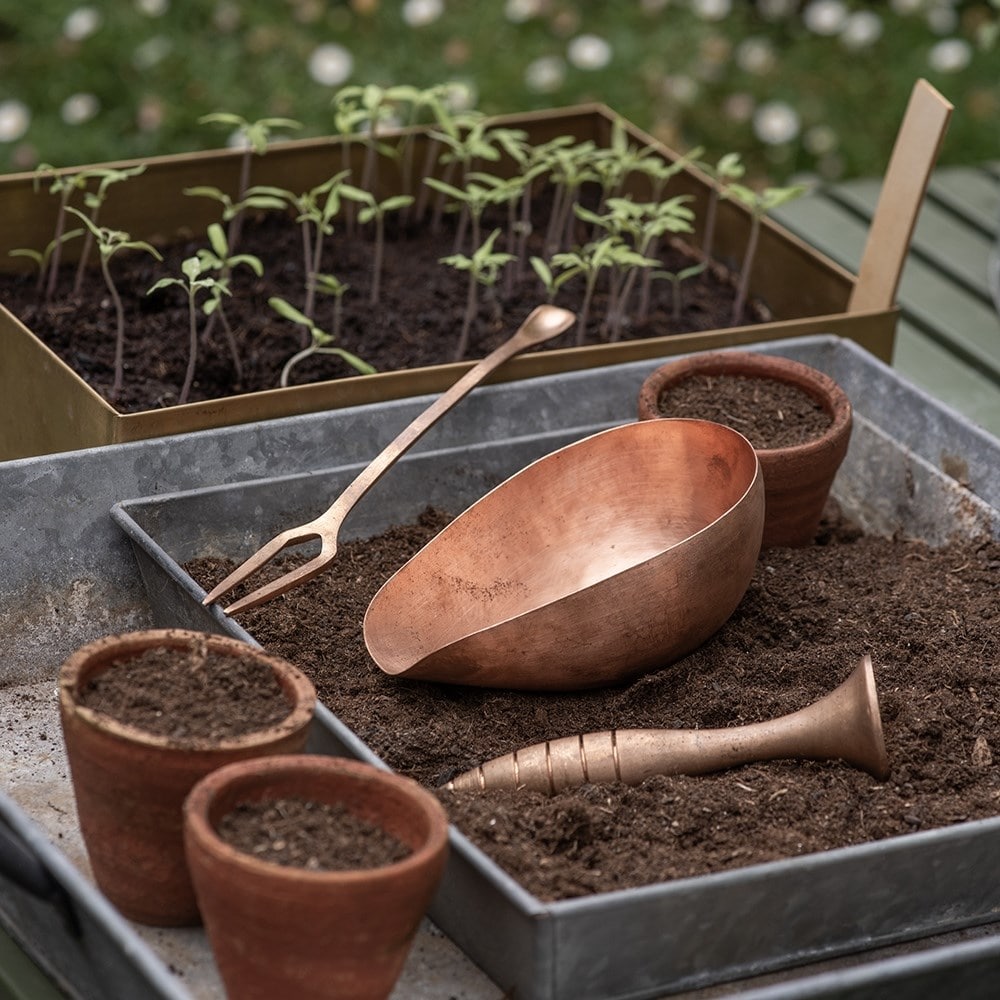 Soil potting scoop - copper