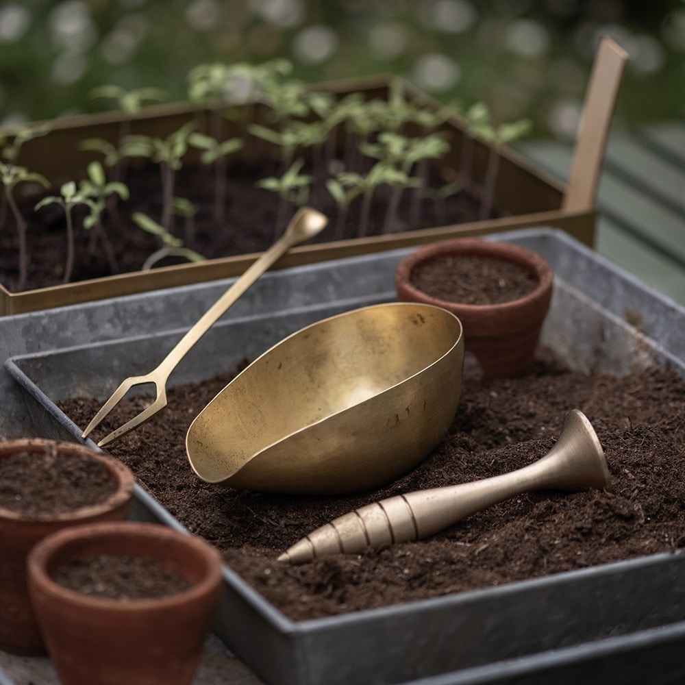 Soil potting scoop - brass