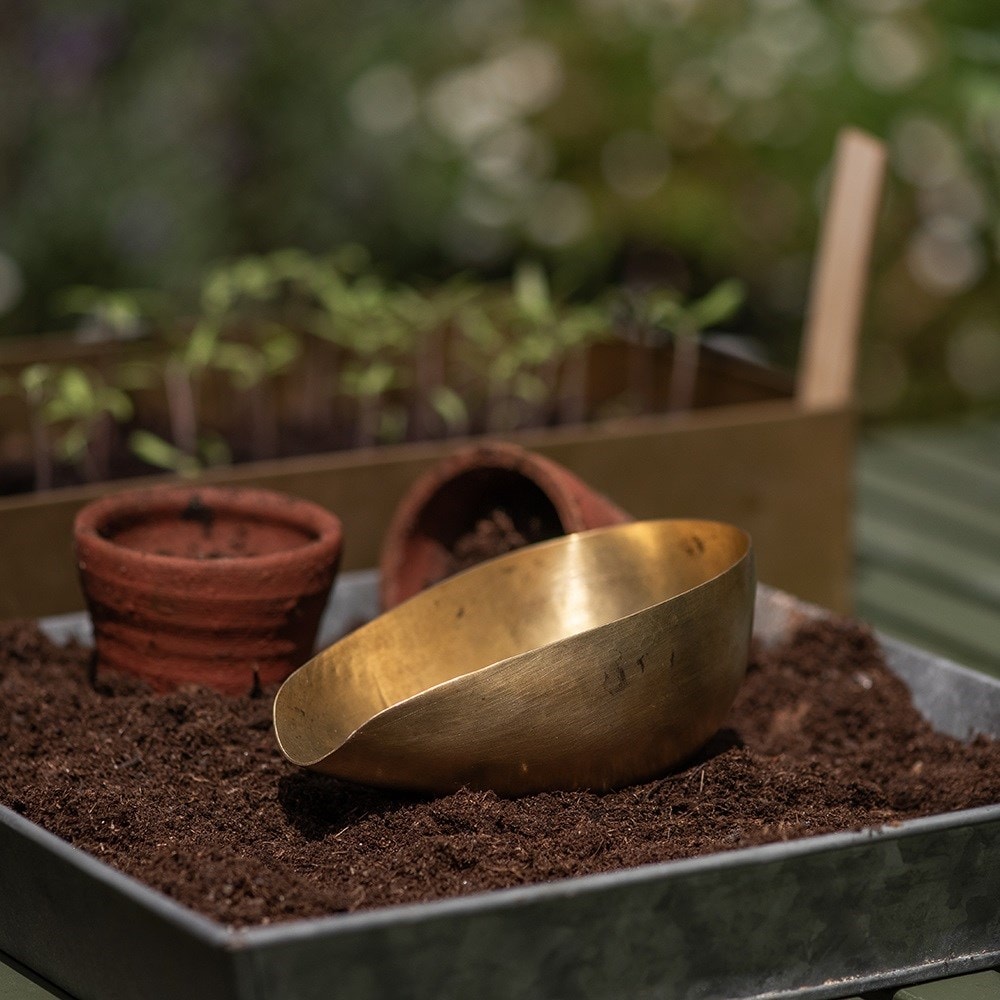 Soil potting scoop - brass
