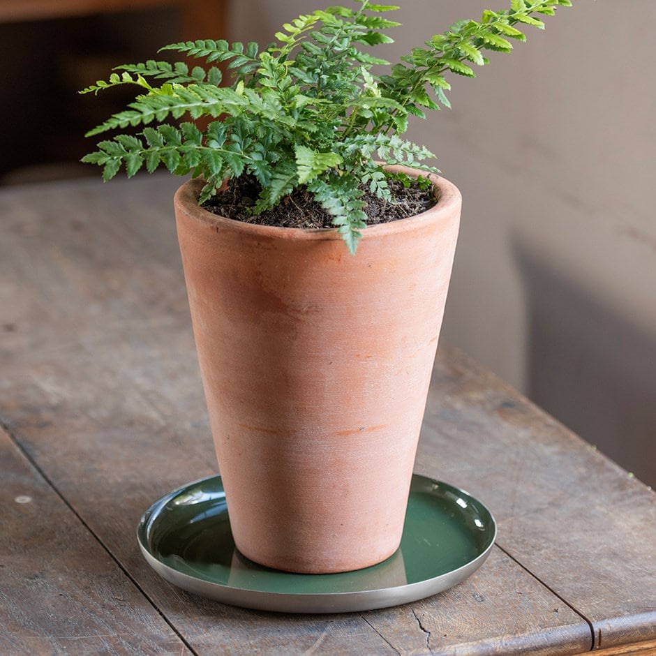 Enamelled round tray