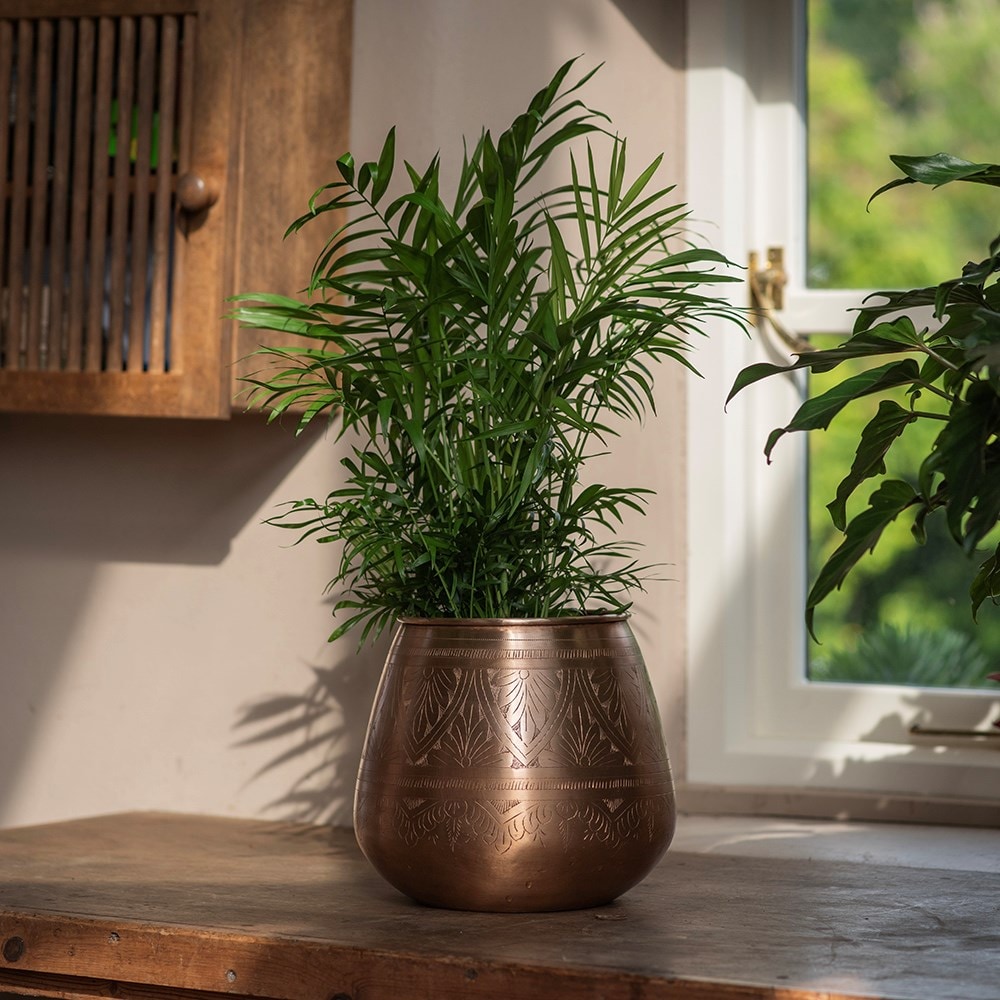 Traditional etched pot/vase - brushed copper 