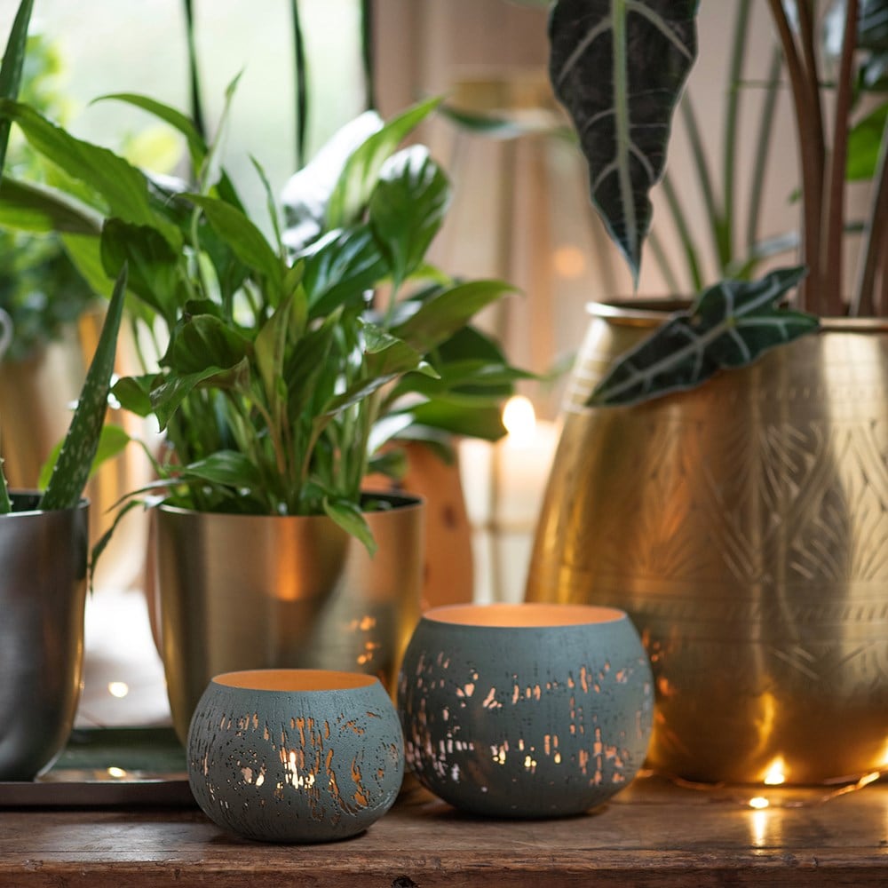 Etched lichen tealight holder