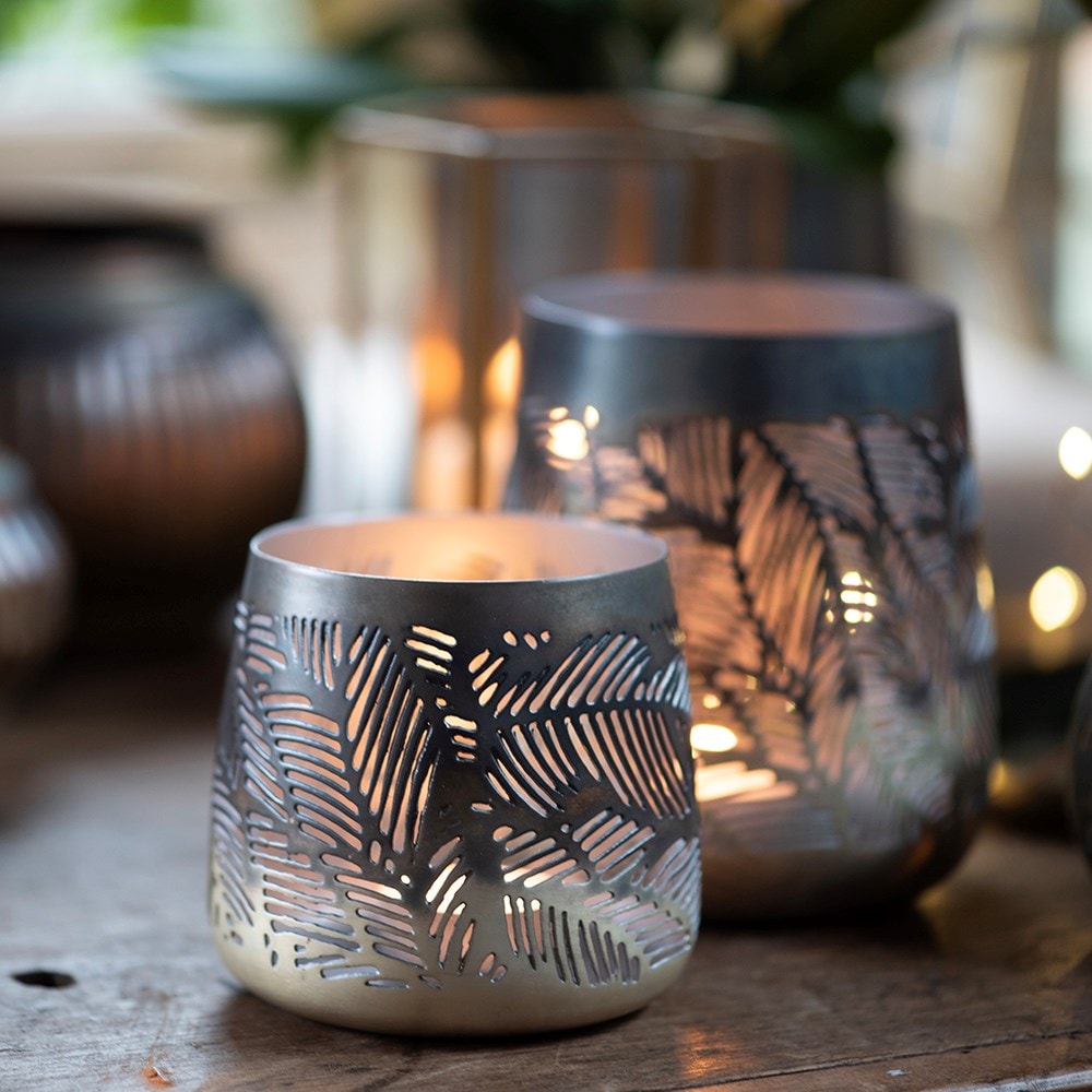 Leafy tealight holder - burnt silver