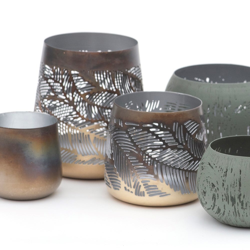 Leafy tealight holder - burnt silver